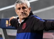 包含穆古鲁扎迎来十赛季高光表现，公牛球迷沸腾！的词条